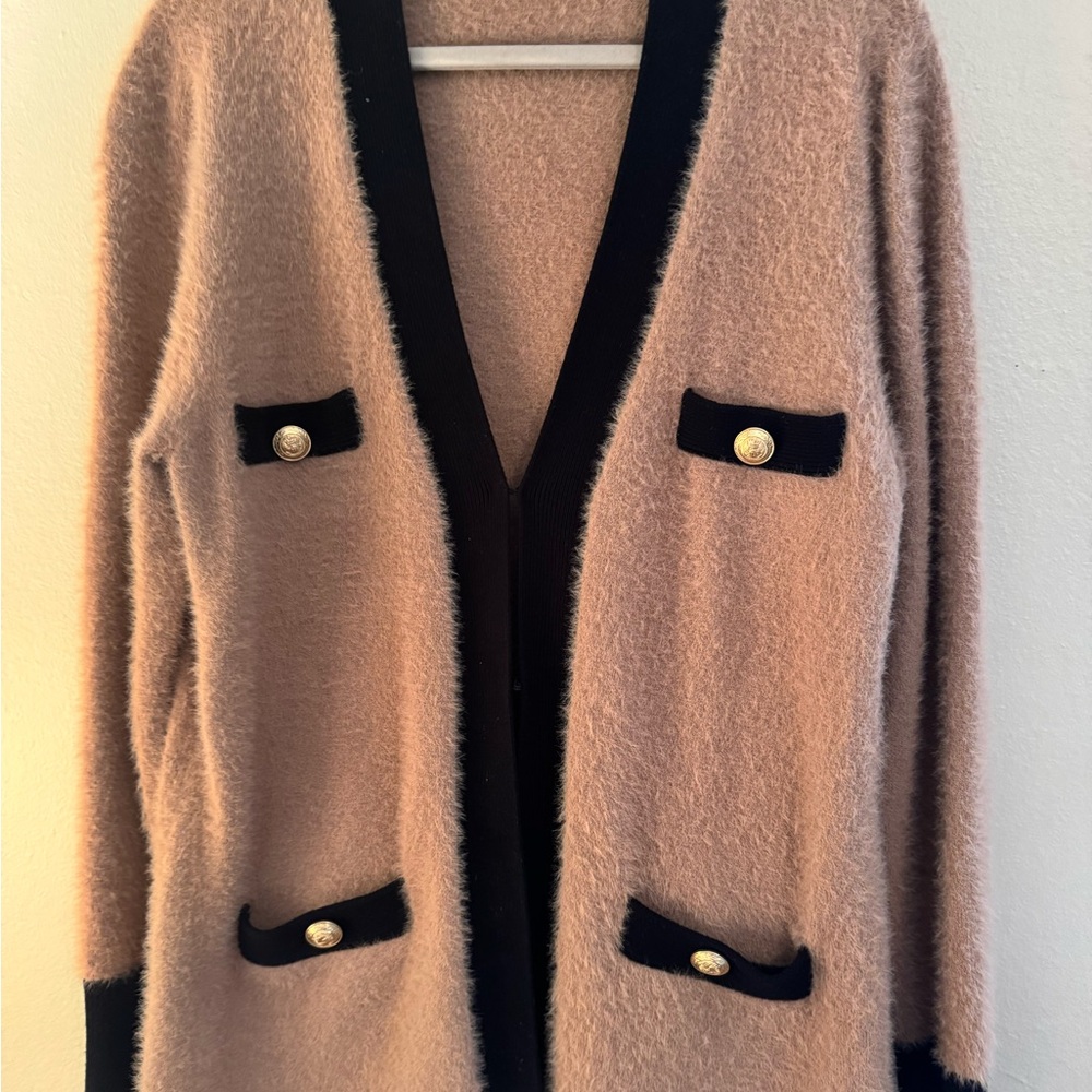 Lagence Women's camel and Black fuzzy Cardigan Sweater. - Picture 7 of 12
